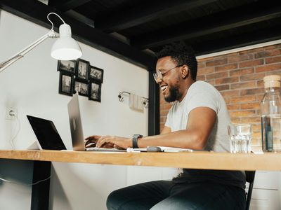 Wo Kollegen gerade arbeiten, mit Teams und Outlook transparent machen